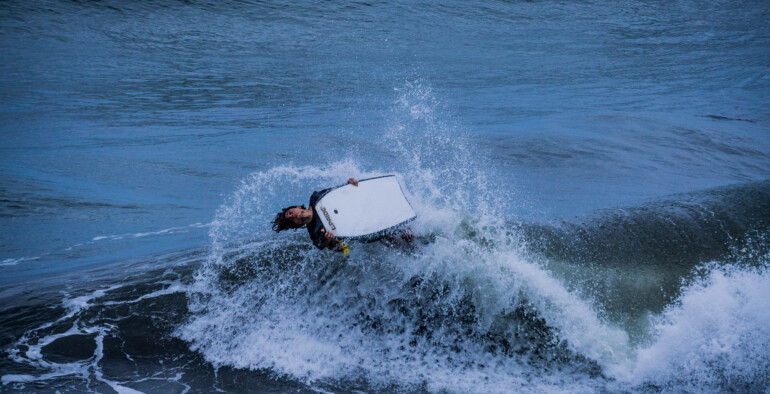 Surf Camp de Bodyboard en Tayrona: La Nueva Generación del Bodyboard Nacional