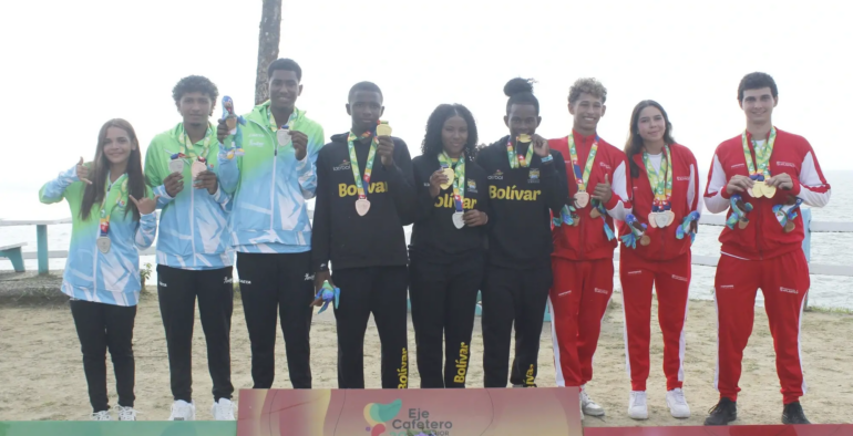 Éxito rotundo los Primeros Juegos Nacionales Juveniles de Surf en Ladrilleros, Buenaventura